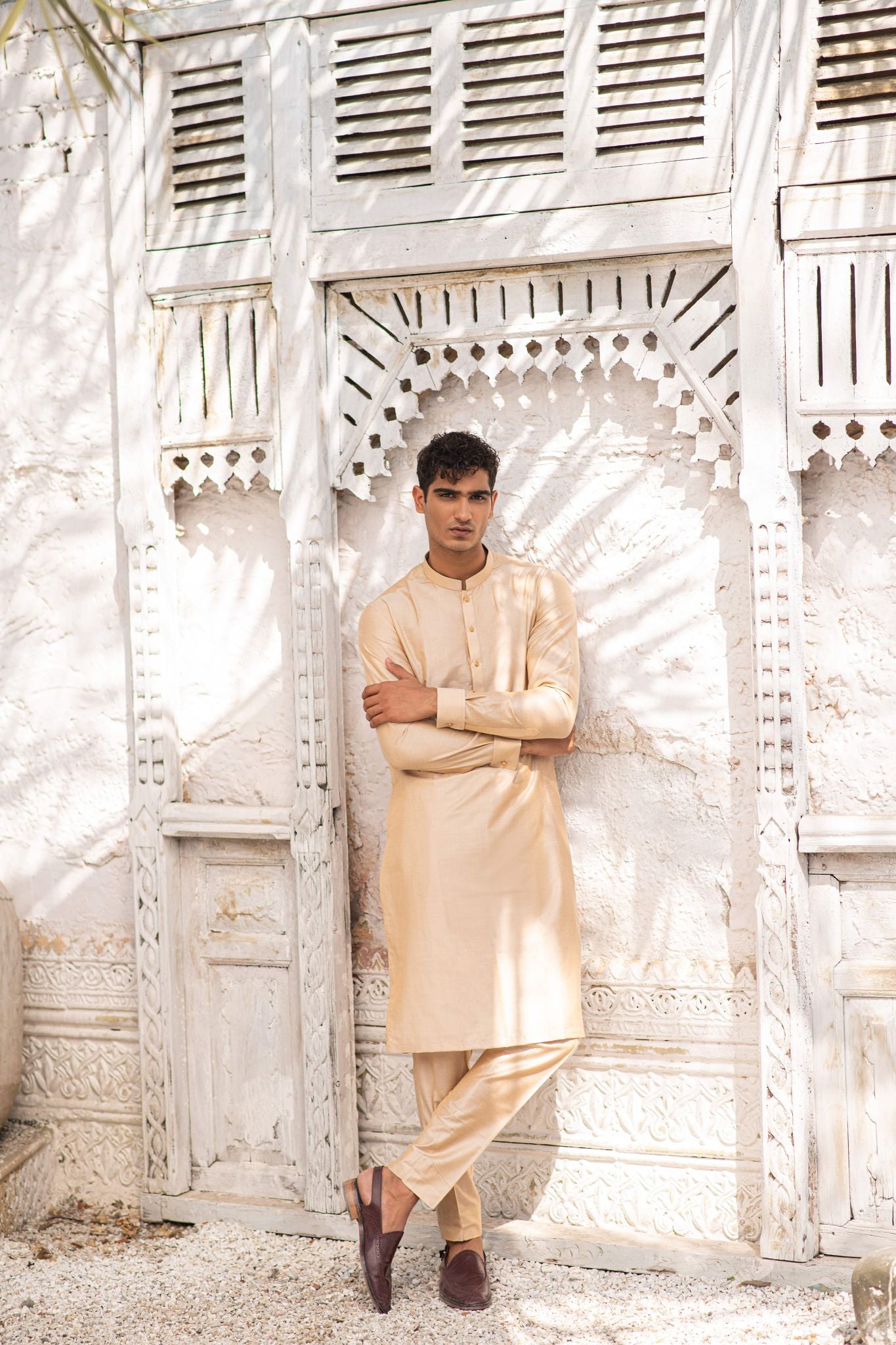 Biege Kurta pyjama Main image